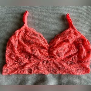 NWOT Pink brand Victoria’s Secret lace bralette with silver flowers